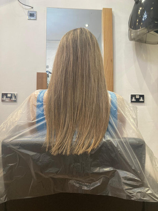 CLEAR DISPOSABLE POLY CAPES - 1 Pack (each pack contains 100 capes)